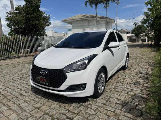 HYUNDAI HB20 1.0 COMFORT PLUS 12V FLEX 4P MANUAL HYUNDAI HB20 1.0 COMFORT PLUS 12V FLEX 4P MANUAL